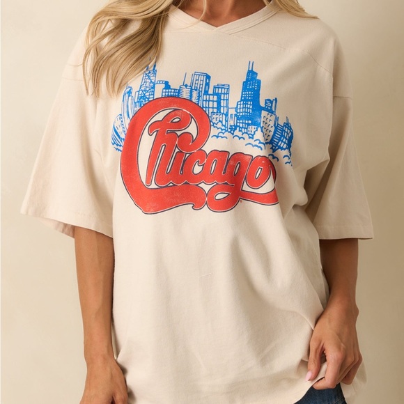 Daydreamer Chicago Tee - Picture 3 of 7